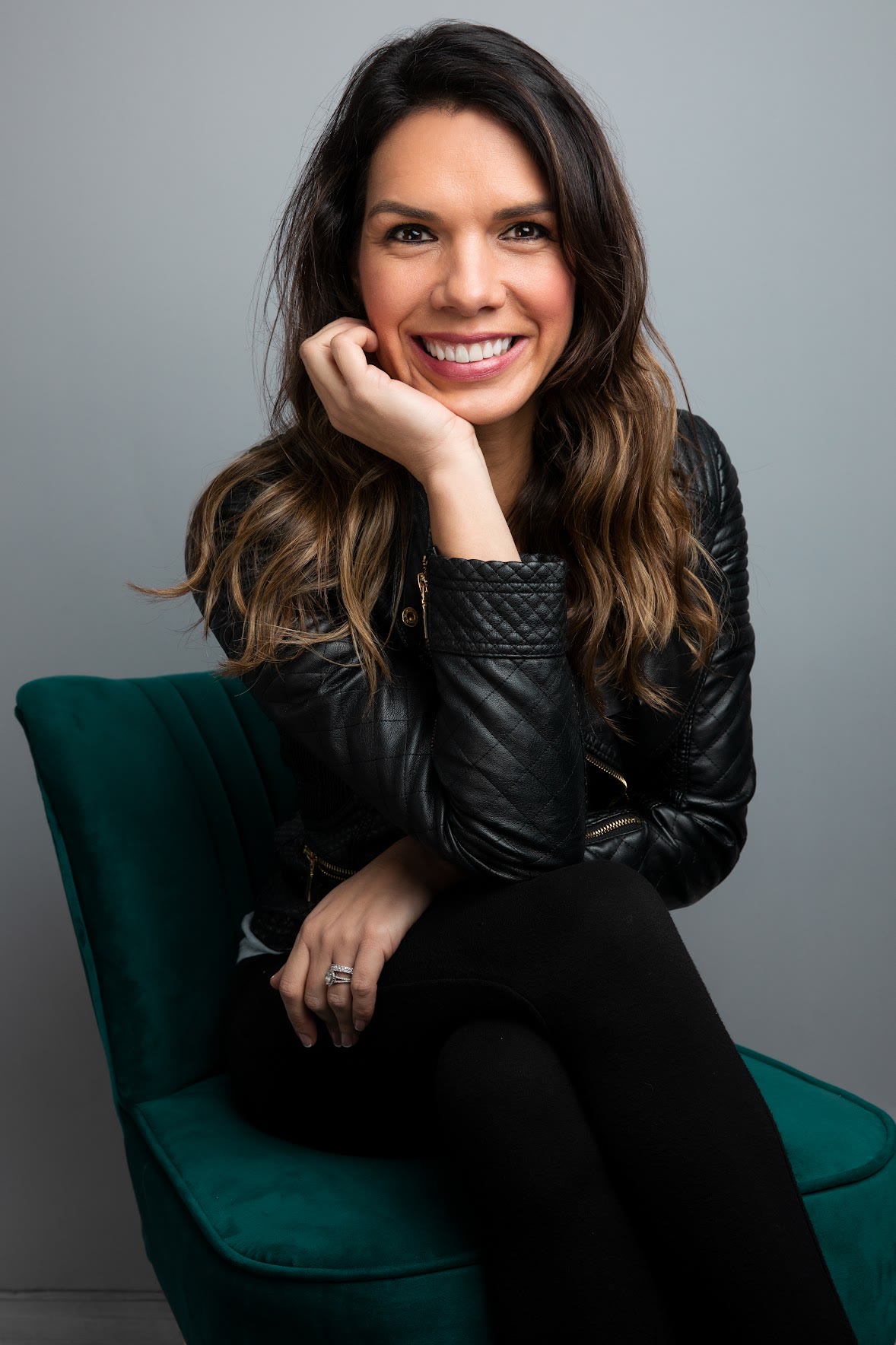 Elisabeth Roselli — founder, working commercial model